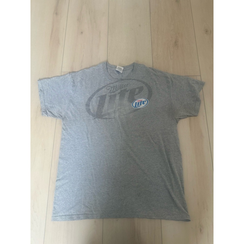 Vintage Gildan Miller Lite Graphic T-shirt Size Large